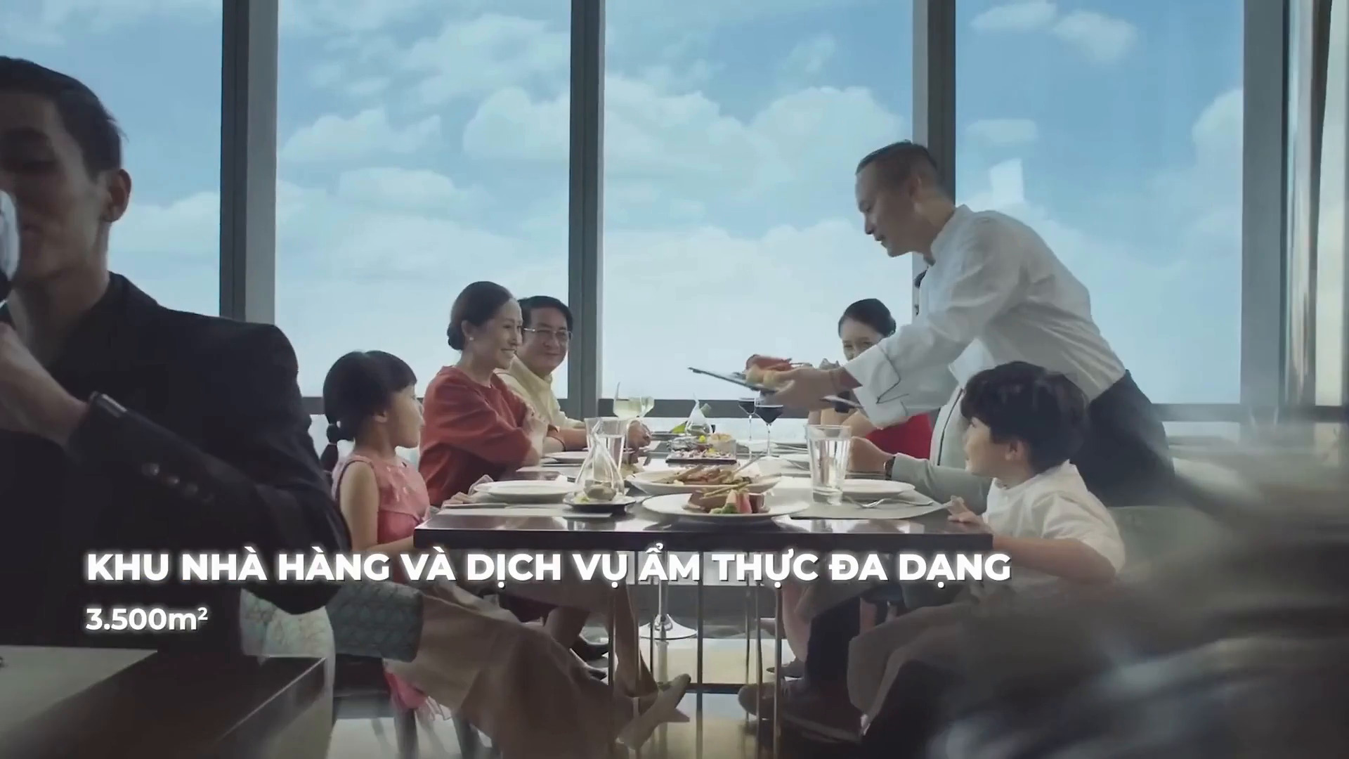 Khu nhà hàng và dịch vụ ẩm thực đa dạng - Vinhomes Green Paradise Cần Giờ